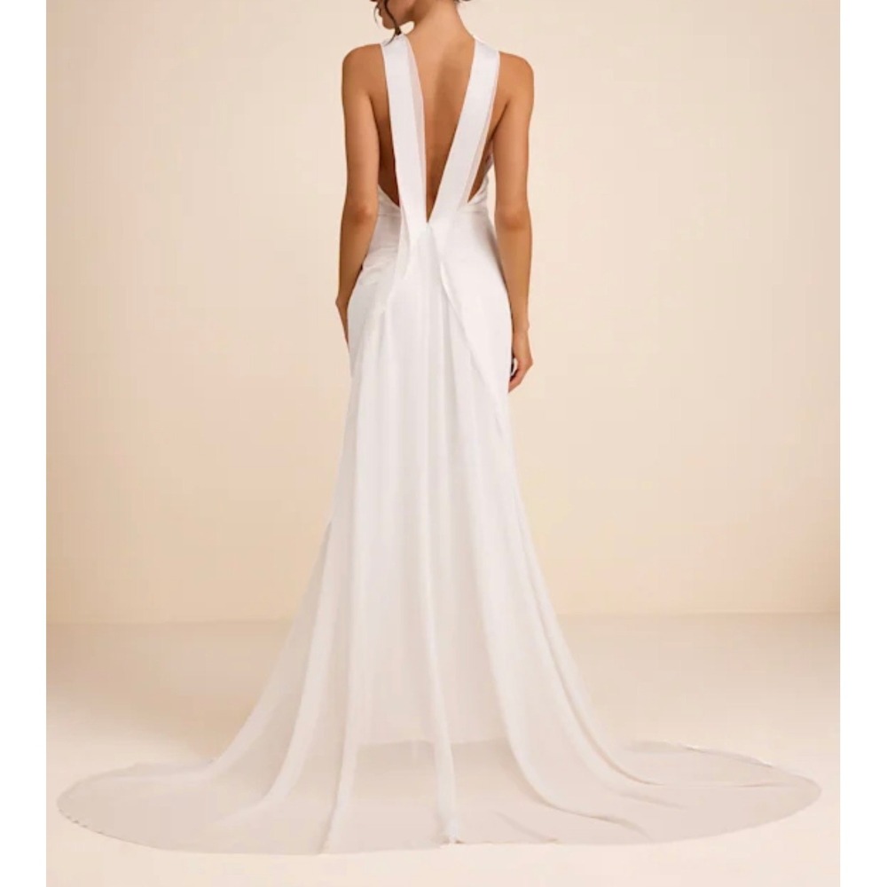 Lulus Perilla White Satin Mock Neck Column Chiffon Train Wedding Dress XL 2696